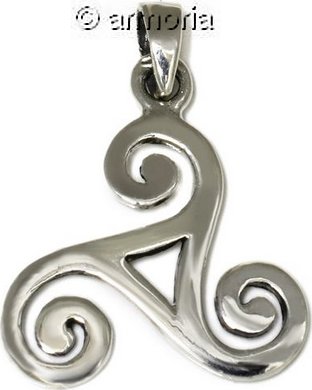 Pendentif Triskel centre évidé en argent, 2 cm