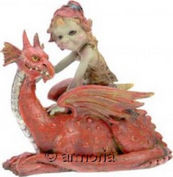 Figurine Pixie assis sur Dragon Rouge 